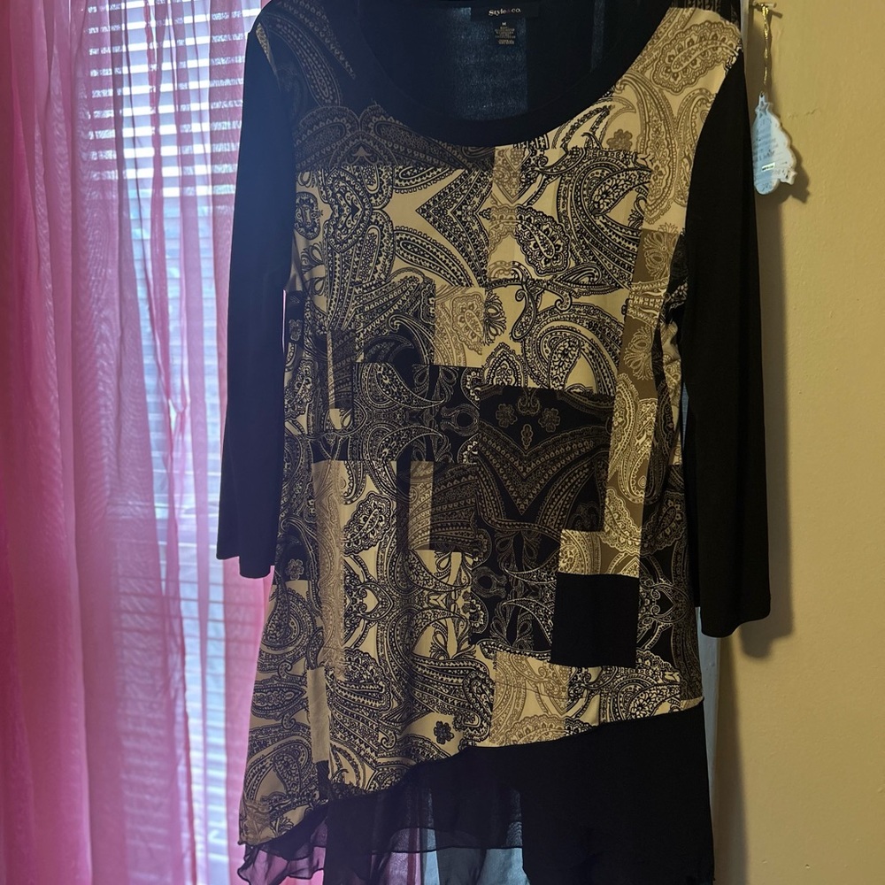 Style & Co Black and Gold Asymmetrical Tunic